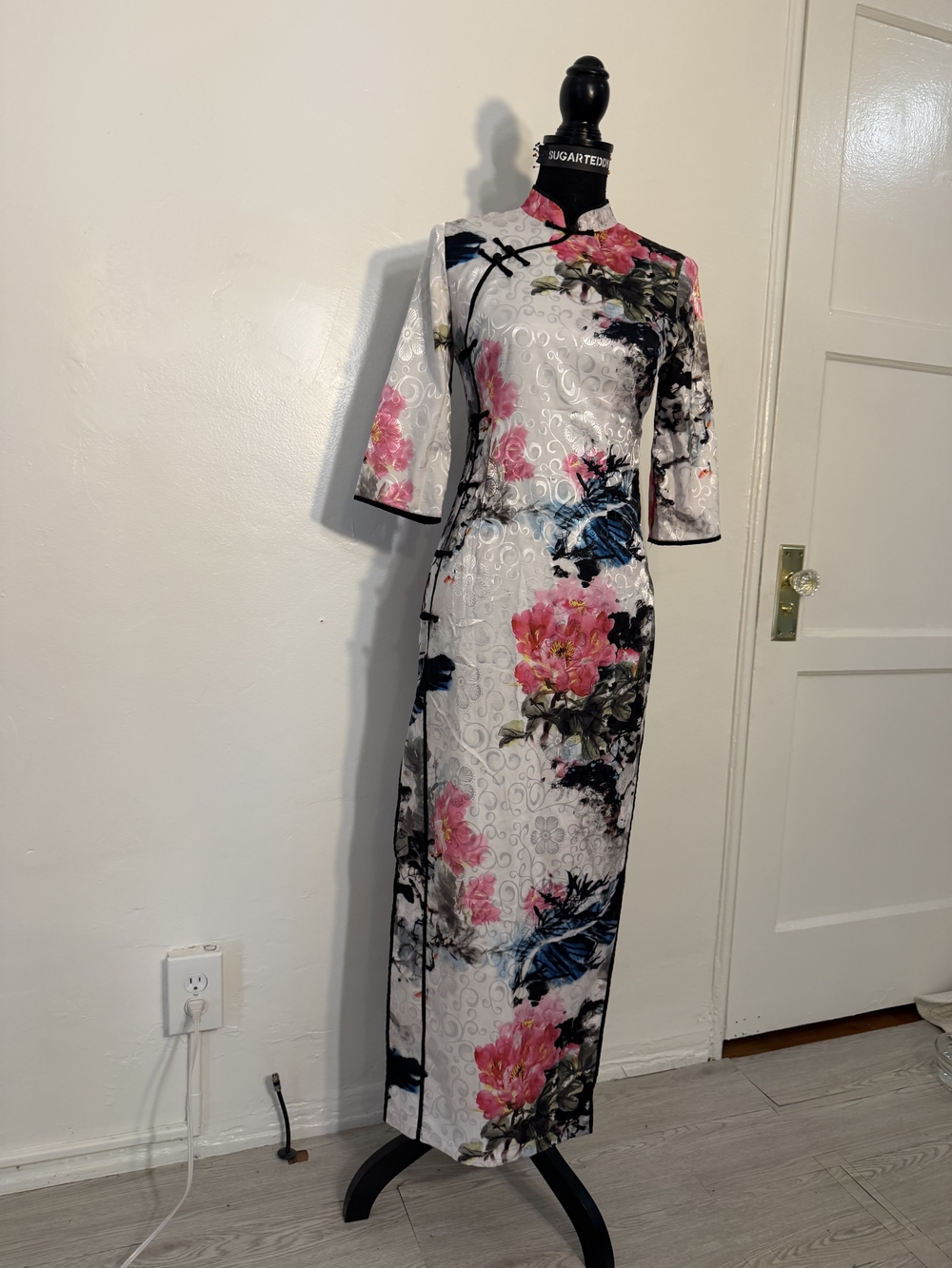 Floral Satin Cheongsam Dress - Pink/White